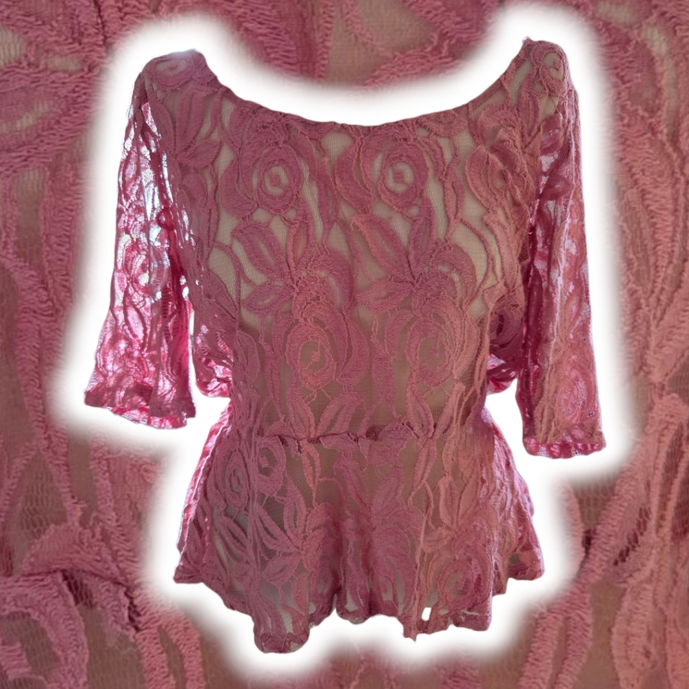 Eyeshadow Pink Lace Floral Blouse